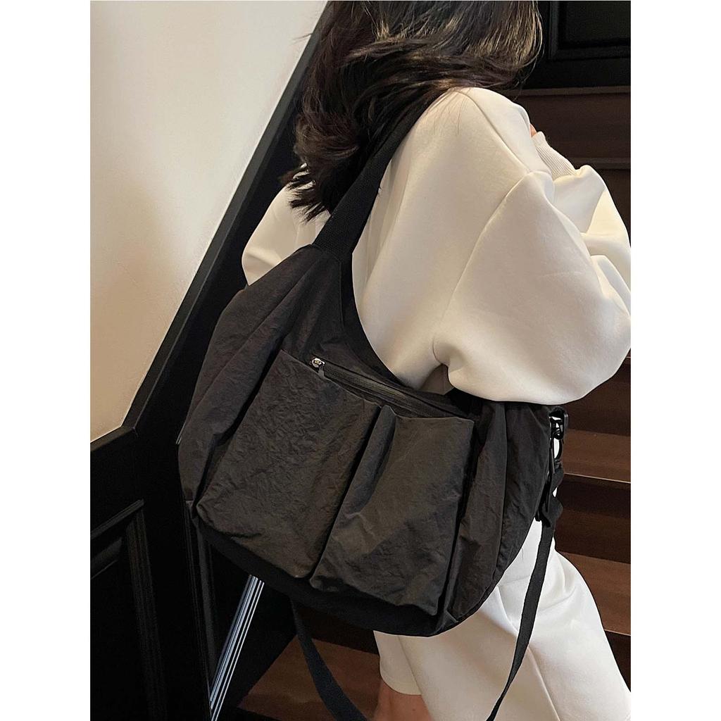 Canvas bag women's large capacity 2026 new summer versatile shoulder crossbody bag casual college student class tote bag