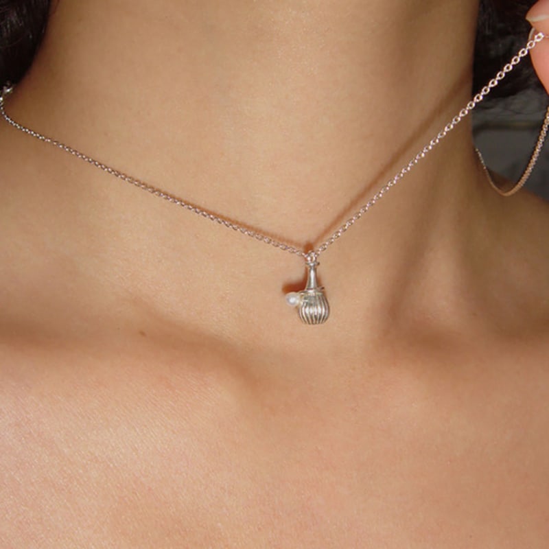 

ANOTHER CELL oriental melon bottle pendant Chain length 50cm