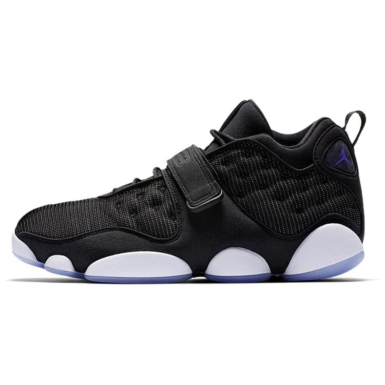 

Мужские кроссовки Air Jordan Black Cat Space Jam White-Dark-Concord AR0772-001