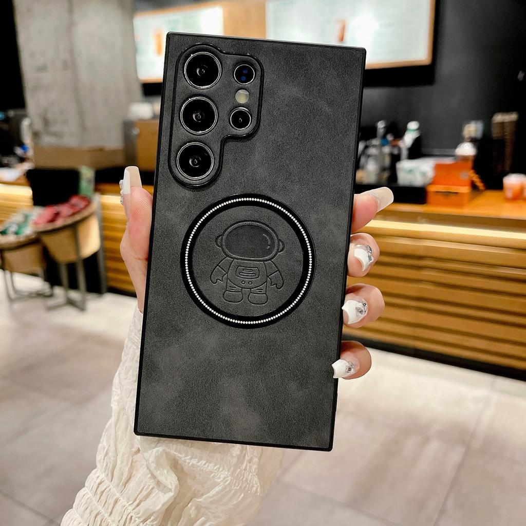 Suitable for Samsung S25ultra Lambskin Astronaut S24U Mobile Phone Case Magnetic S23 Fe Cartoon S22