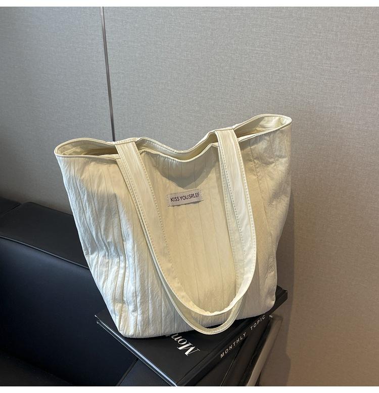 Korean Large-capacity Cloth Bag Bag Women's 2025 New Versatile Fashion Lightweight Shoulder Bag Casual Versatile Underarm Bag