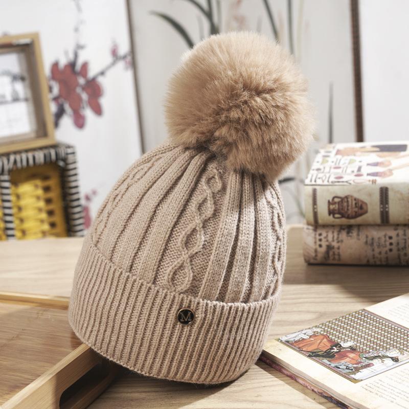 Women's Winter Solid Color Plus Wool Hat Korean Style Student Thickened Warm Windproof Knit Hat