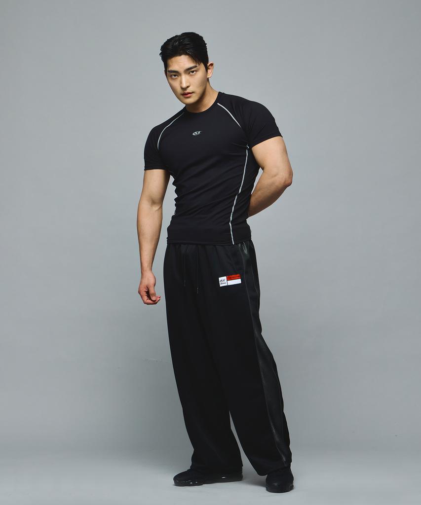 Mihag Symbol Logo Muscle Pro T-Shirt (Black)