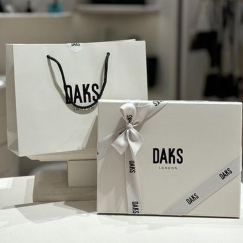 Daks Black Buckle Dd Logo Embossed Leather Belt
