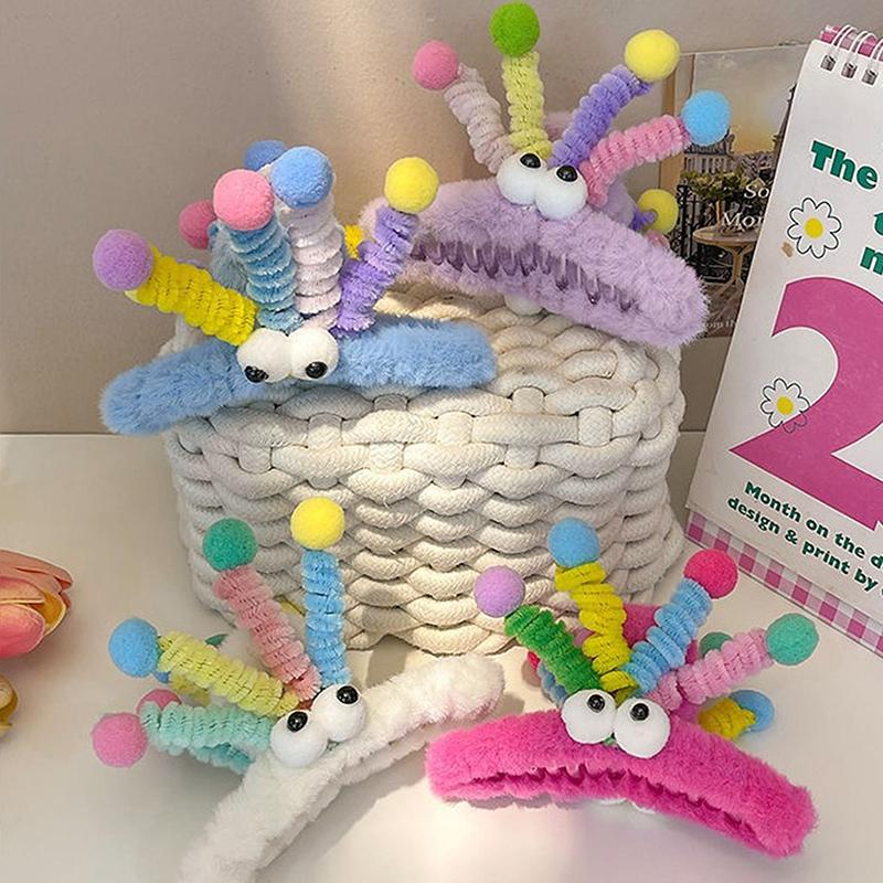 Funny Plush Hair Claw Furry Barrette Crab Headwear Winter Hair Clip Cartoon Eyes Cute Sweet Hairpin Women Girl Hair Accessory