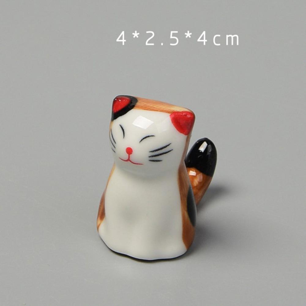 1 Pcs Cute Cat Shape Ceramic Chopsticks Holder Stand Chopstick Rack Spoon Stand Pillow Japanese Style Kitchen Tableware Tools