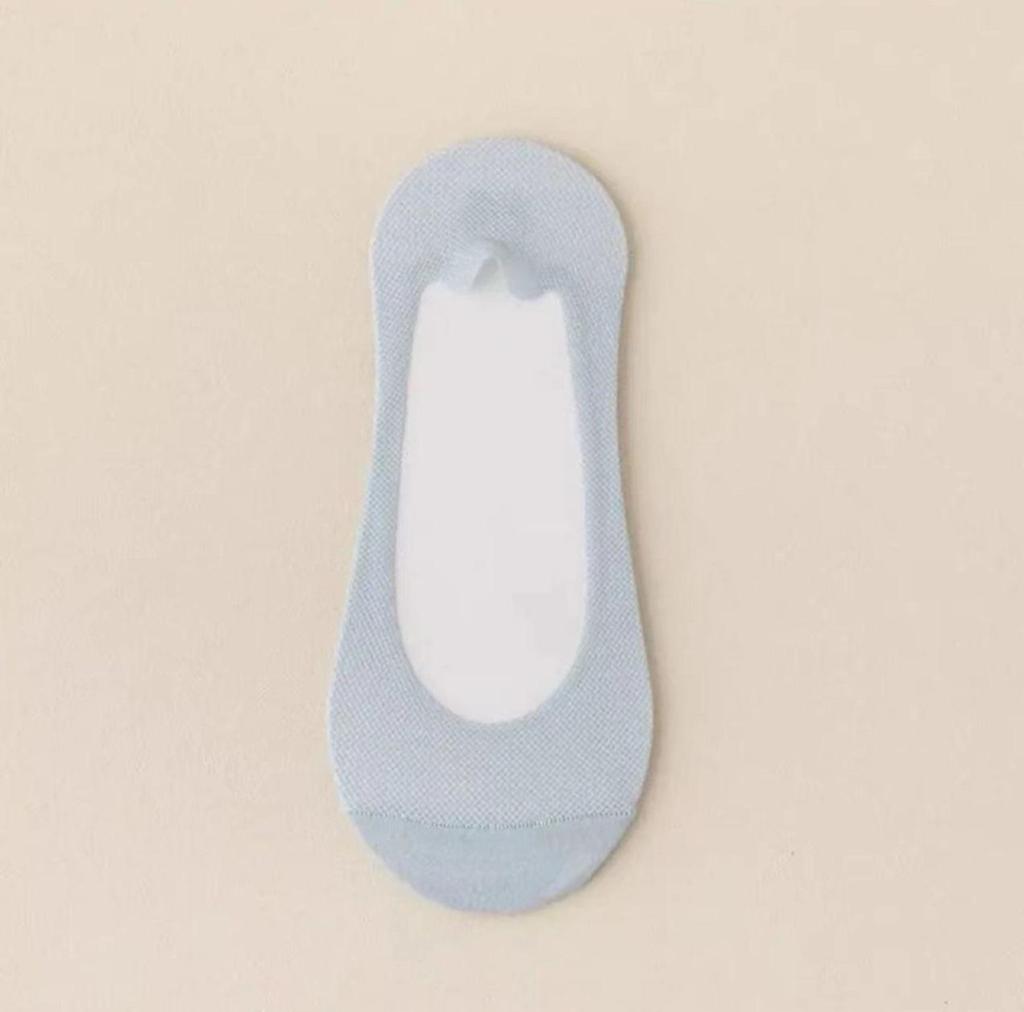 Ice Silk Women's Low-Cut Invisible Socks – Breathable, Anti-Slip, Sweat-Absorbent, Odor-Free for High Heels