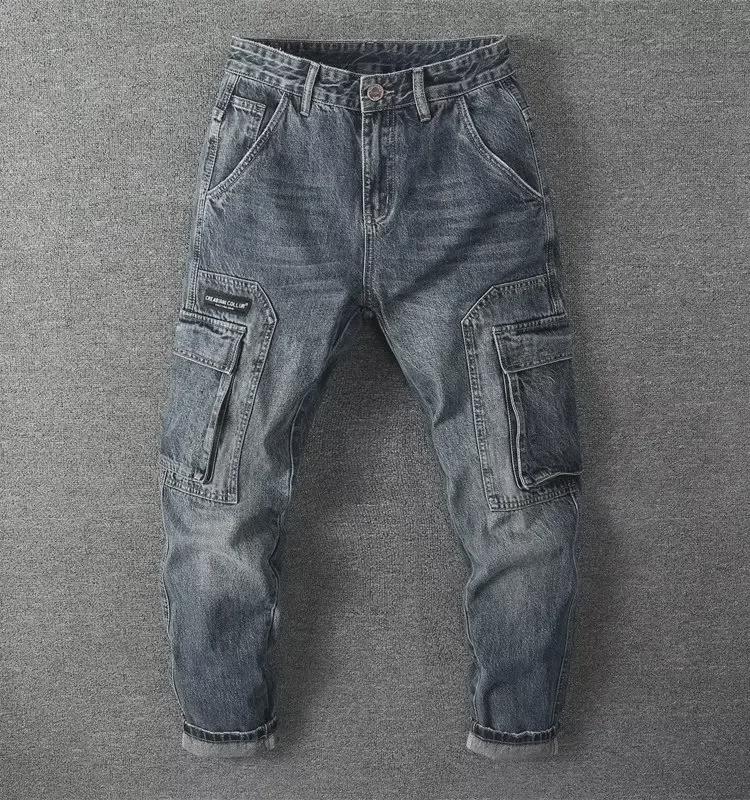 2023 Trendige Amerikanische Retro Herrenbekleidung: Gerade Jeans mit mehreren Taschen im Loose-Fit für den Herbst