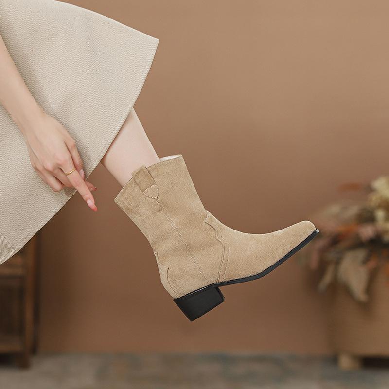 inner height increase thick heel V mouth small short boots women's spring and autumn new square head retro comfortable thin boots spring and autumn