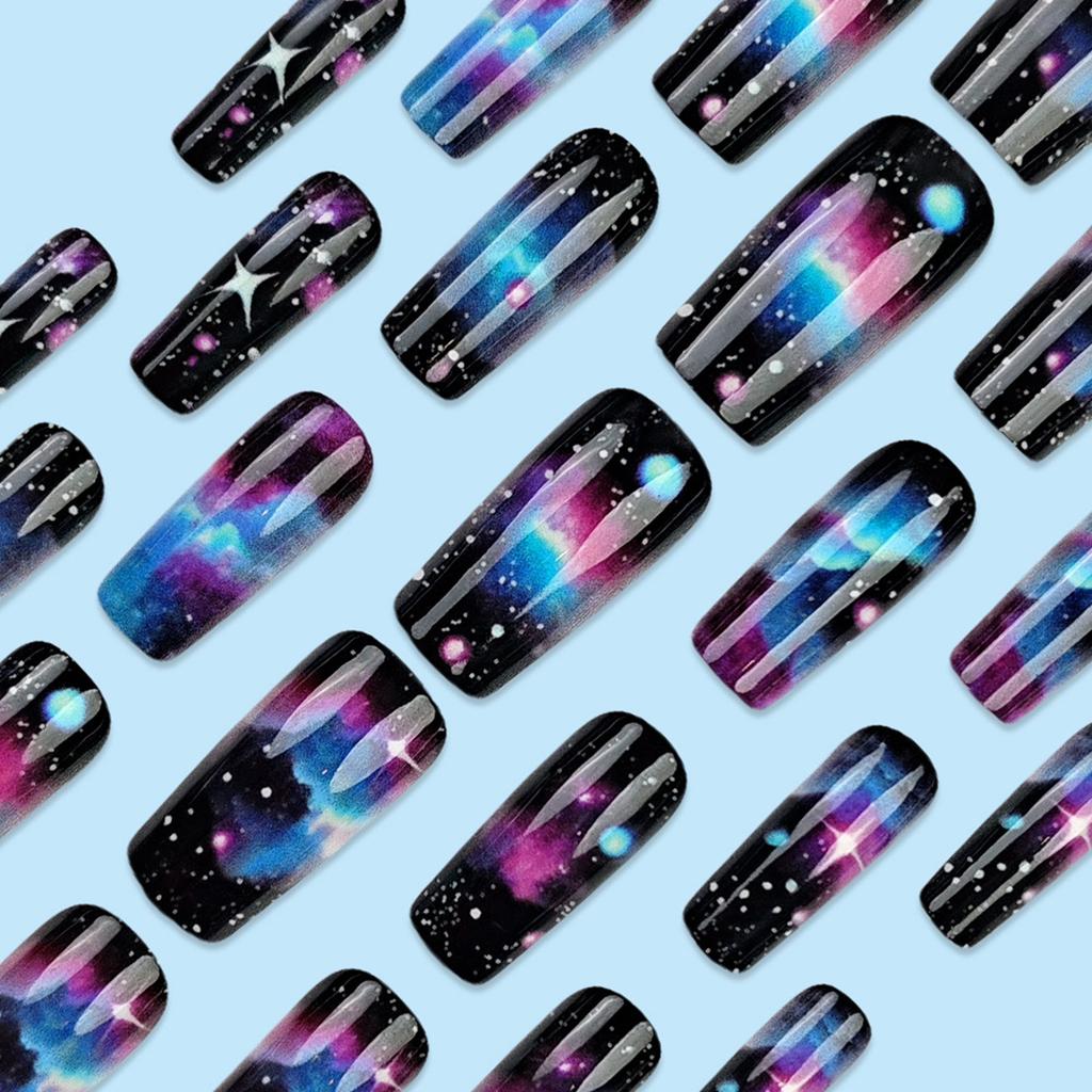 24 Stück Stern Wolke Aufkleben Nagel Quadratischer Falschnagel Stilvoller Acrylnagel Glänzend Vollabdeckung Aufkleben Nagel für Frau