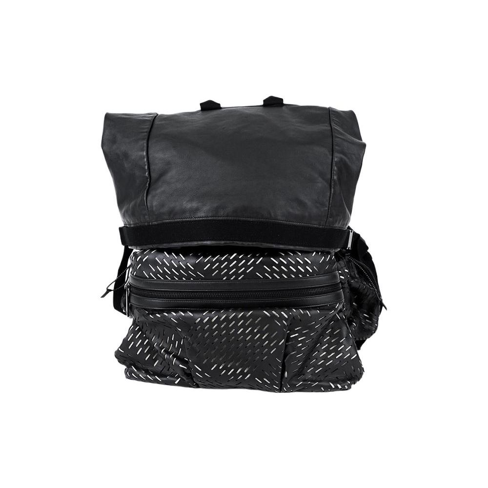 

Bottega Veneta Woven Pattern Adjustable Shoulder Strap Leather Backpack Men Backpack Black 580351-VBOY1-1000 Basic Set (Bag+Dust Bag)
