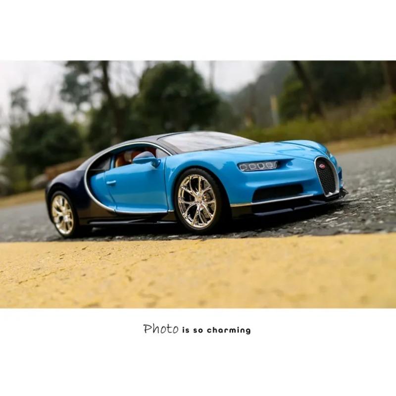 Welly 1/24 Bugatti Chiron Scale Diecast Vehicles High Simulation Model Car Metal Alloy Classic Toy Car For Kids Gift