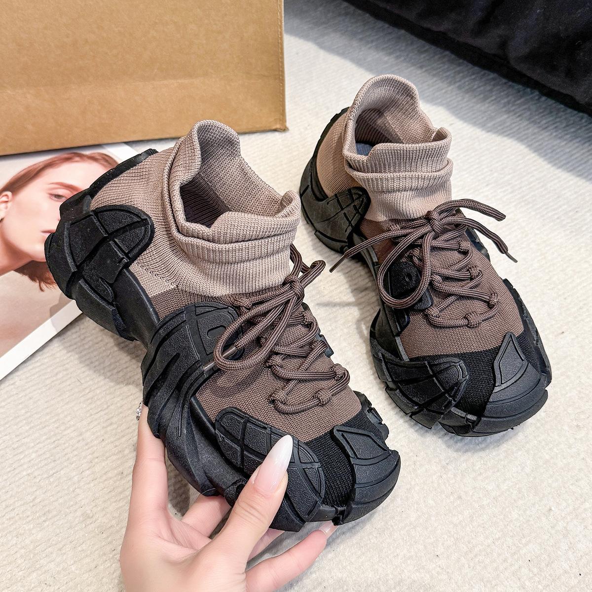 

Толстоподошвенные увеличивающие рост папины кроссовки женские весенние новые модные повседневные кроссовки сетчатые универсальные спортивные кроссовки 40 черный коричневый