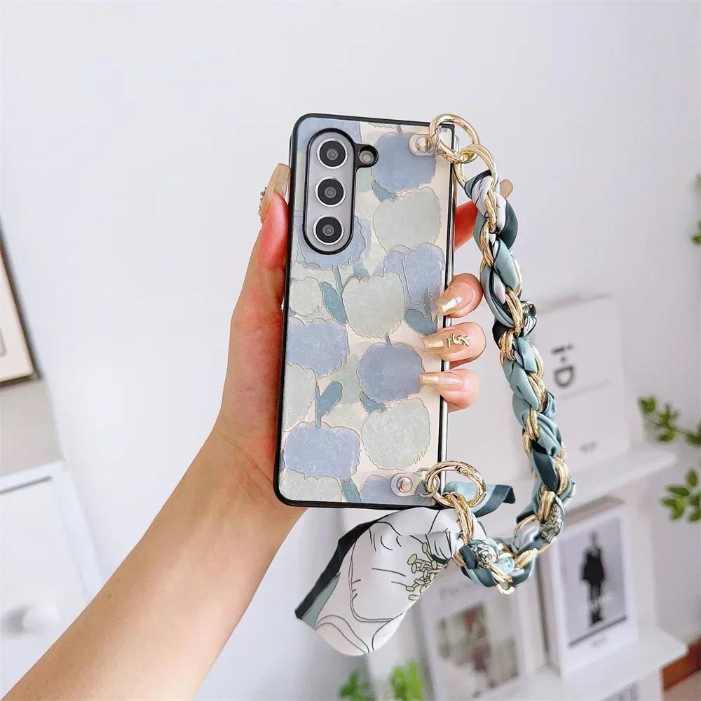 Sevimli Lale PU Deri Kılıf Eşarplı Çanta Tarzı Zincir Bileklik Kayışı Samsung Galaxy Z Fold 7 6 5 4 3 5G İçin Sert PC Telefon Kılıfı