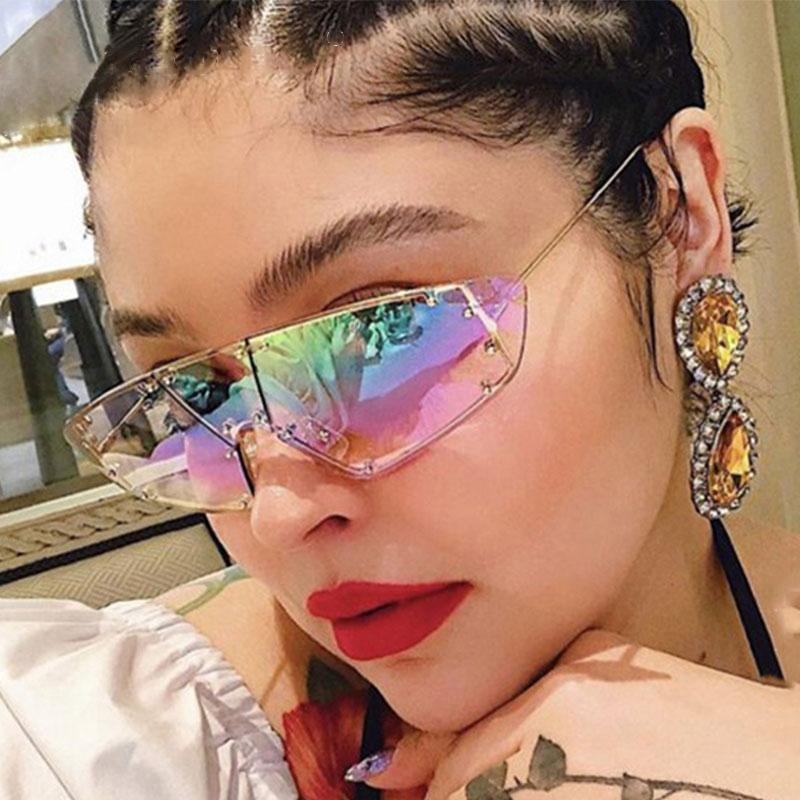 New Fashion Eye Protection Technology Future Women Irregular Mirror Rivet Glasses Vintage Sun Glass for Women Men UV400