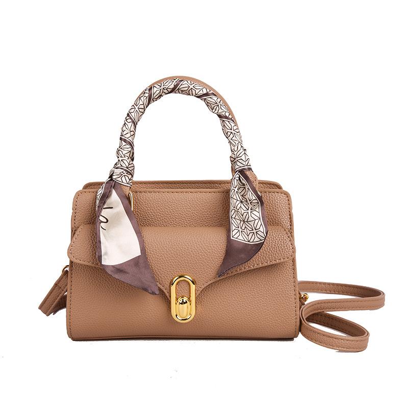 Spring and Summer New Fashion Versatile Handbag Niche Design High Sense Shoulder Crossbody Commuter Briefcase