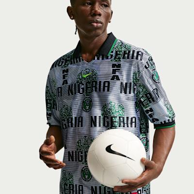 Nike Dri Fit Soccer Jerseys Men s V Neck Moderate S