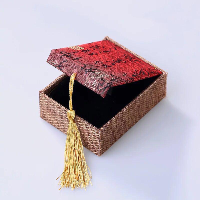 Exquisite Linen Tassel Jewelry Gift Box for Rings, Pendants, and Bracelets