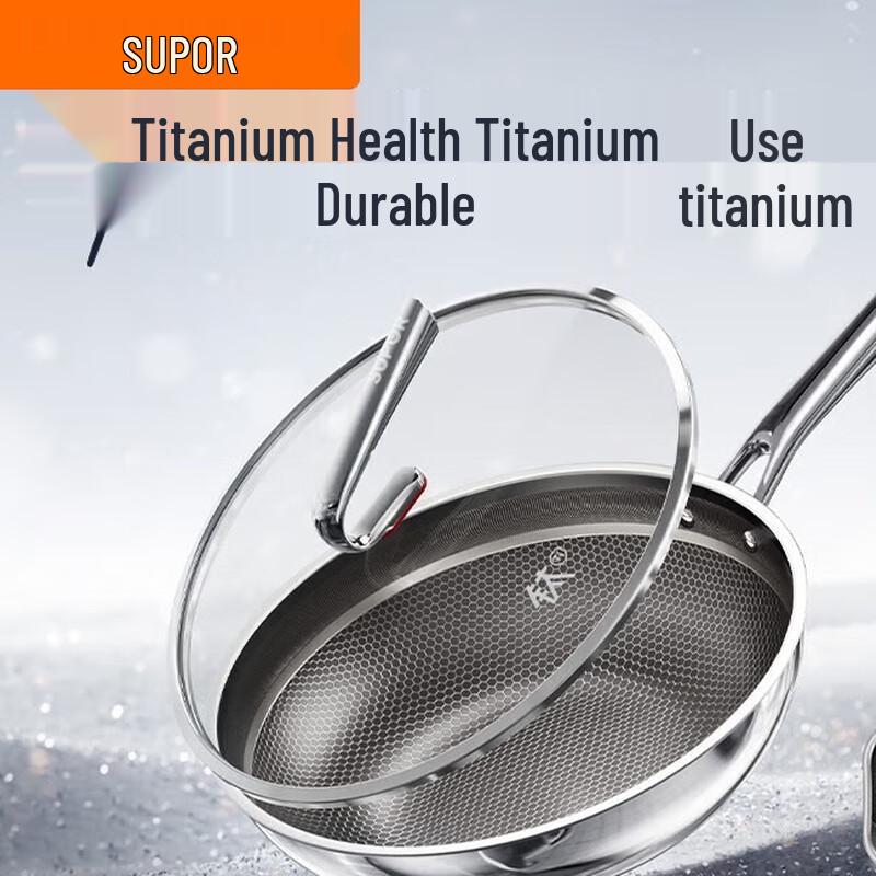 

Supor 30cm Lightweight Titanium Wok Set