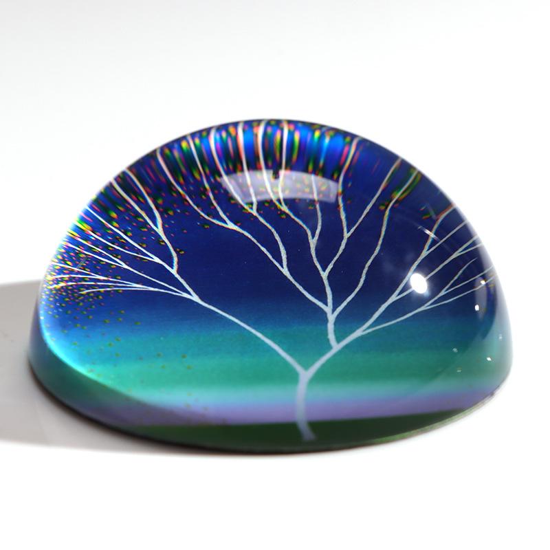 Creative Crystal Hemisphere Paperweight - Exquisite Colorful Desk Ornament with Concave-Convex Mirror Design No Pattern 6cm