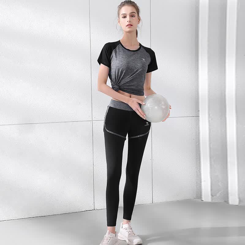 Camel Women's Two-Piece Athletic Set