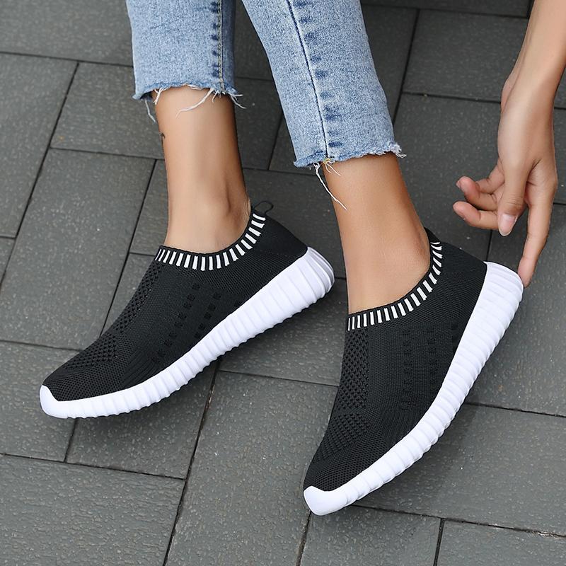 Sommer Outfits Damen Mesh Low Cut Running Shoes Slip in Slip in Slip on Lazy Shoes 2025 Flat Shoes Outdoor Walking Flat Shoes