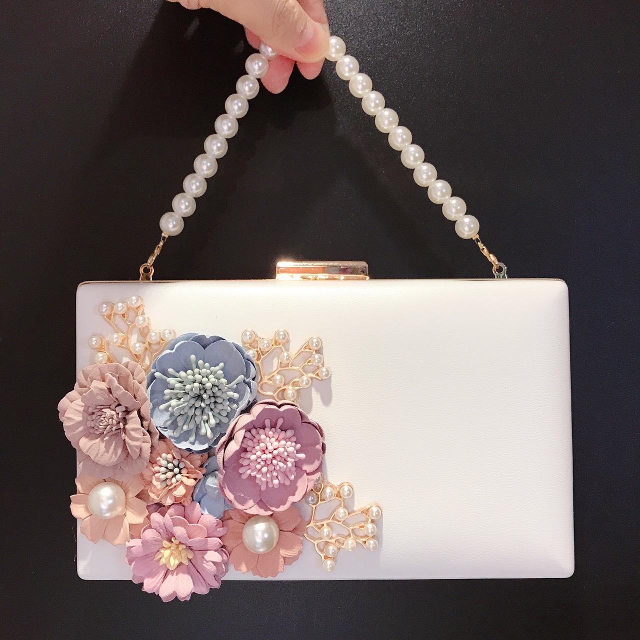

Elegant Floral Wedding Clutch Bag with Pearls White PU Square Box Evening Purse for Women, Banquet Party Handbag слоновая кость