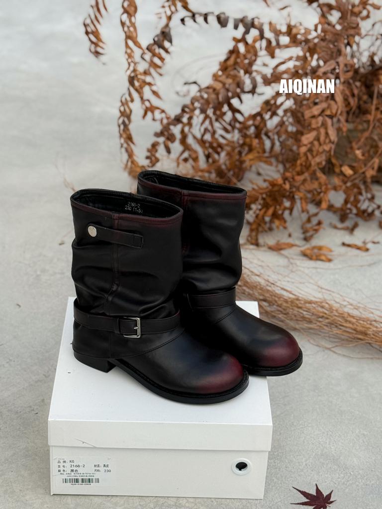 Leather denim pile boots women's 2025 new pleated black round head retro short boots thick heel spice girl knight boots