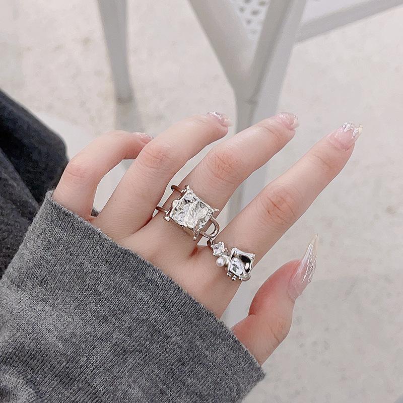 Ring Women'S Tide Cool Lava Irregular Personality Niche Design High Sense Index Finger Ring Fashion Personality Exaggerated Jewelry