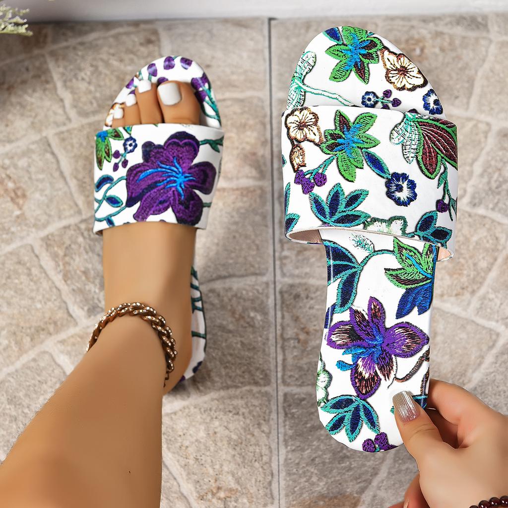 Damen Hausschuhe Neue Sommer Druckschuhe für Damen Flache Strand Freizeit Sandalen Modedesigner Pantoletten Damen Zapatos De Mujer