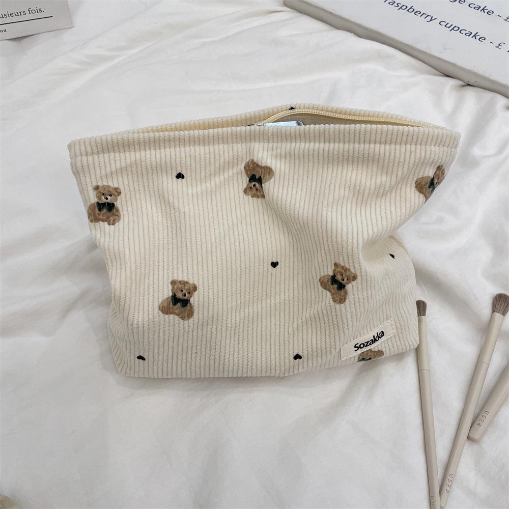 

Cute Bear Corduroy Cosmetic Handbag - Autumn/Winter. брудно-білий