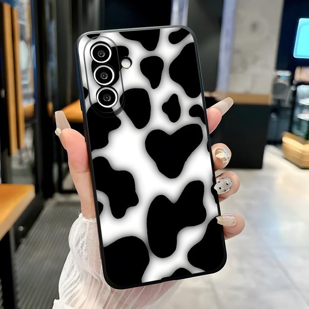 Cartoon Cow Phone Case For Samsung A25 A13 A33 5G A54 A36 A35 A56 A52 A14 Shockproof Soft Cover