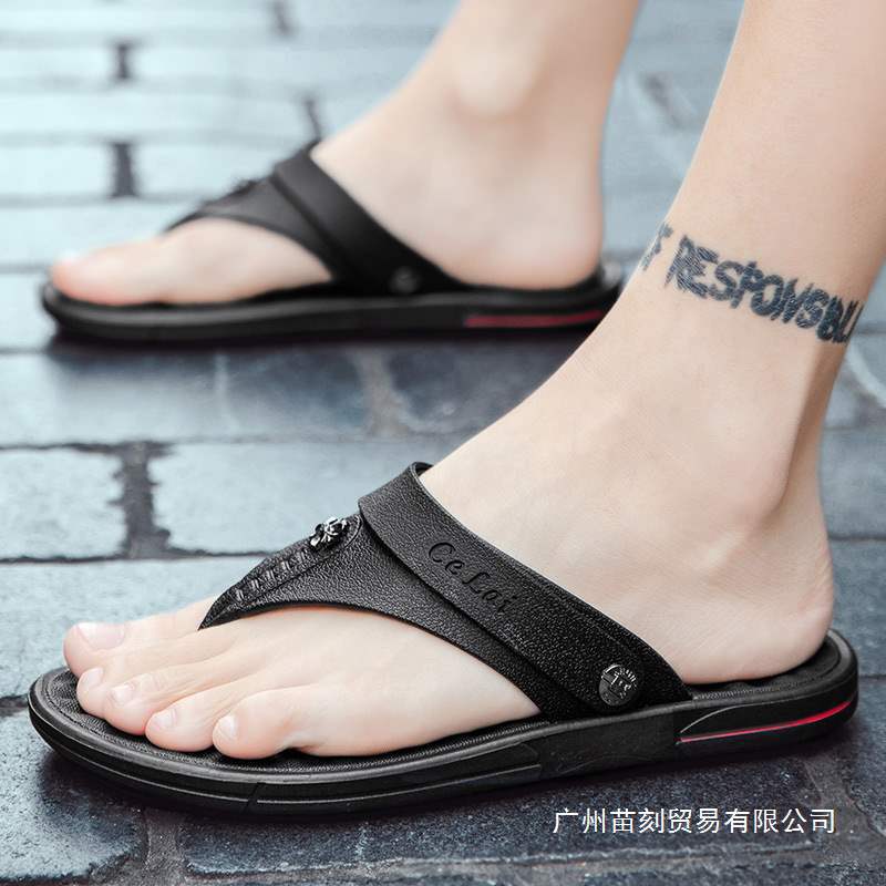 Flip-flops summer wear non-slip sandals personalized pinch feet Vietnamese slippers driving dual-purpose beach sandals
