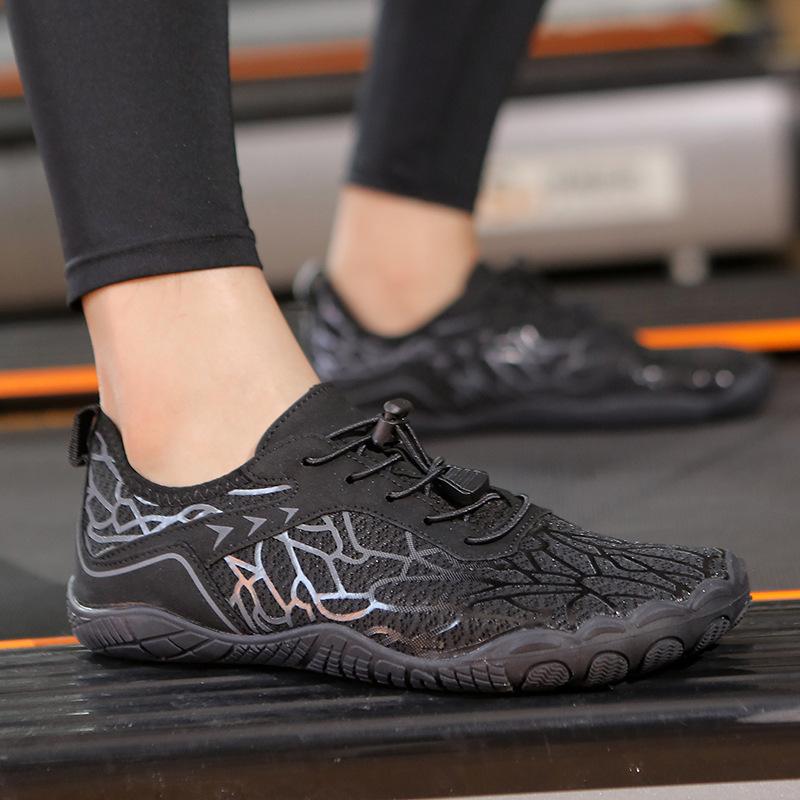 Outdoor creek shoes couple non-slip beach shoes swimming shoes fitness sports shoes quick-drying wading shoes five-toed shoes