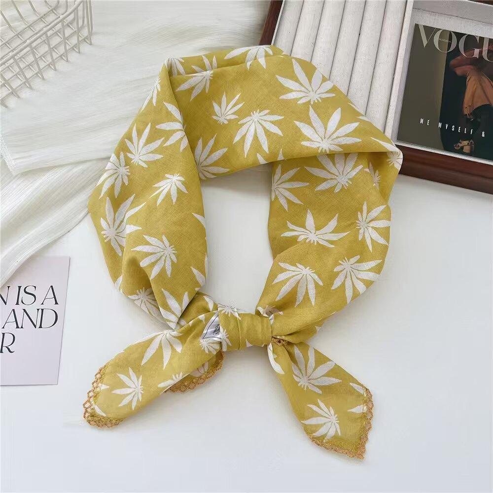 70 Printed Small Square Scarf Women'S Cotton And Linen Red Retro Silk Scarf Literary Small Fresh Triangular Decorative Scarf