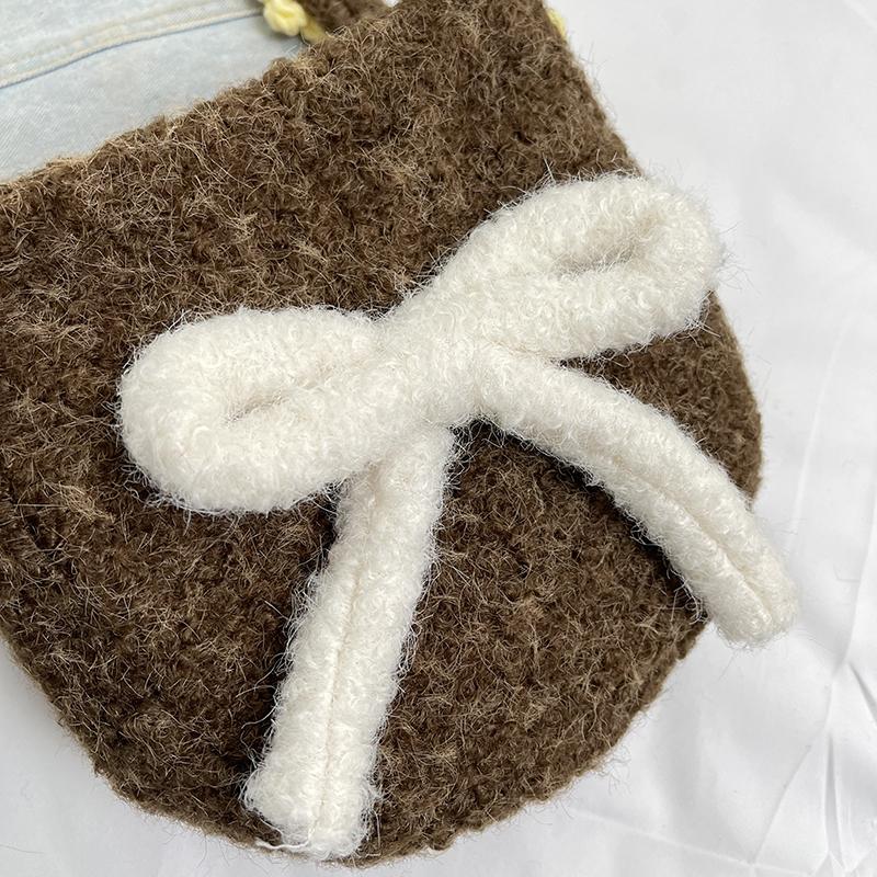 Girl Cute Little Satchel Bow Cartoon Fashion Korean Version Women's Mobile Phone Bag Felt Christmas Japanese Messenger Bag