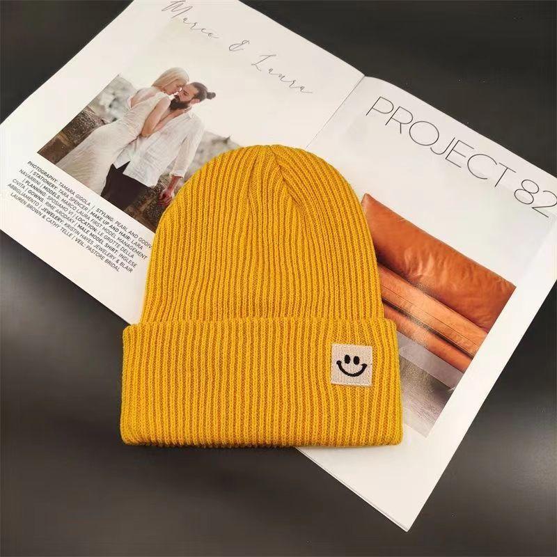 Ins Smiley Label Women's Woolen Hat, Trendy and Versatile Couple's Warm Hat, Korean Style Knitted Hat