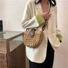Bolsa de Palha Feminina Boho com Recortes Formato Semicircular Elegante Tendência Bolsa Transversal para Praia de Verão e Uso Diário