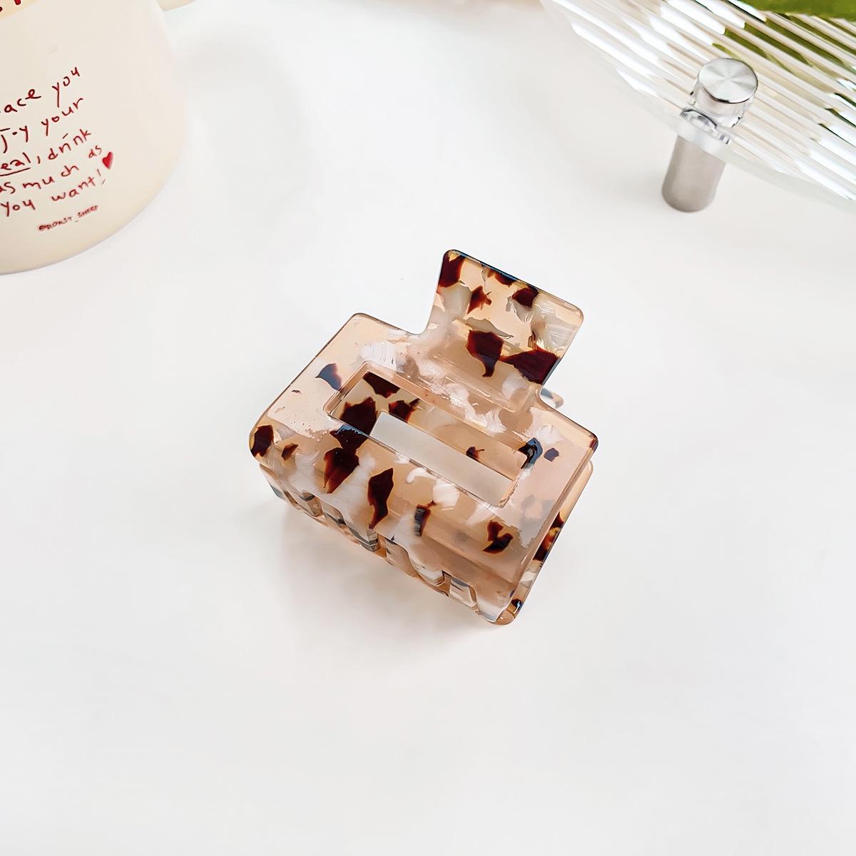 

Заколка-краб Bofeiya с леопардовым принтом - Корейский стиль, заколка-акула для элегантных причесок Direct from Bofeiya Factory