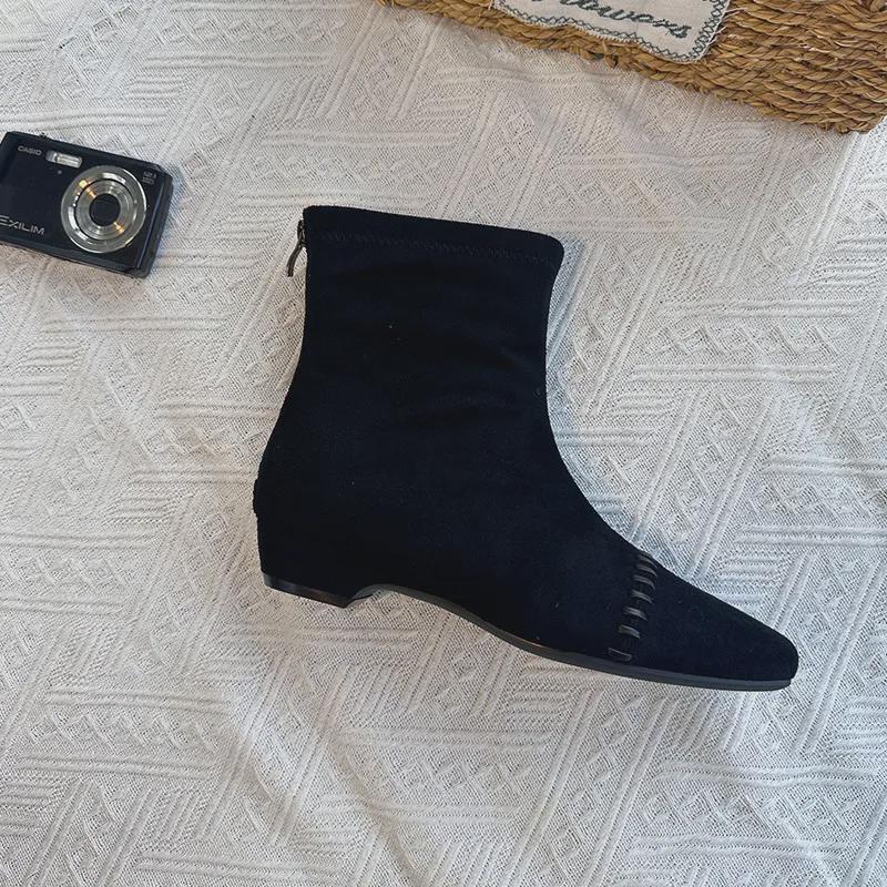 2025 Women's French Retro Suede Ankle Boots: New Winter Chunky Heel Slimming Martin Boots