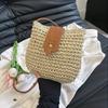 Simple Color Blocked Women Casual One Shoulder Grass Woven Bag For Daily Use And Beach Outings