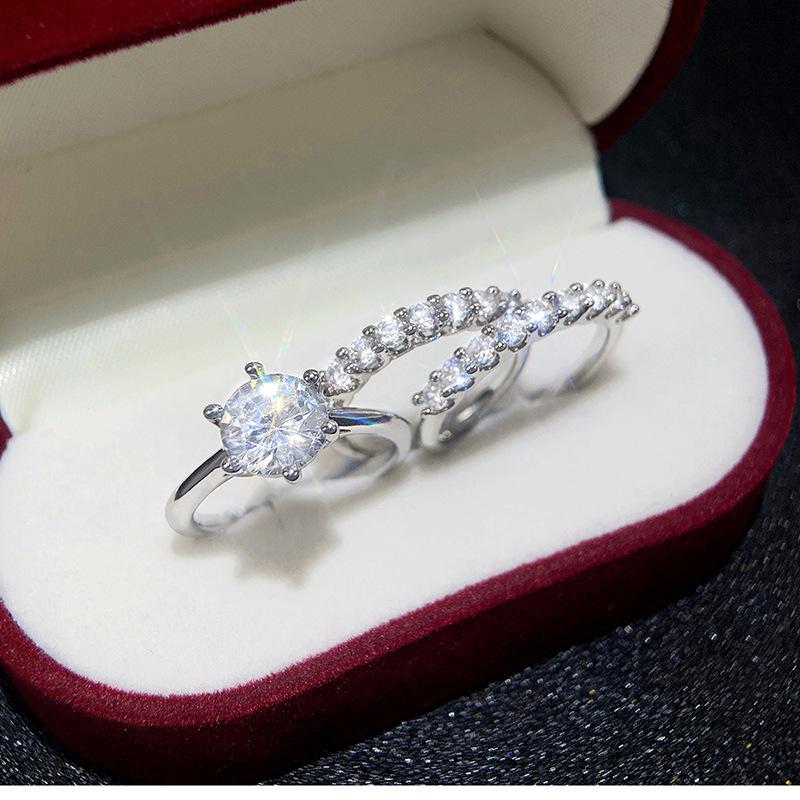 Luxury Stylish Women's Ring with Zirconia Sparkle Bright Engagement Wedding Bridal Ring Timeless Gorgeous Party Accessories