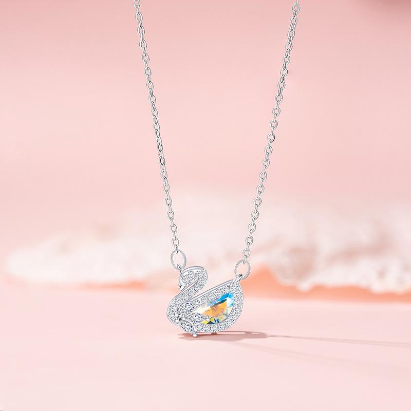 Original Sparkling Starry Sky Swan Necklace: Cute Stainless Steel Clavicle Chain for Women