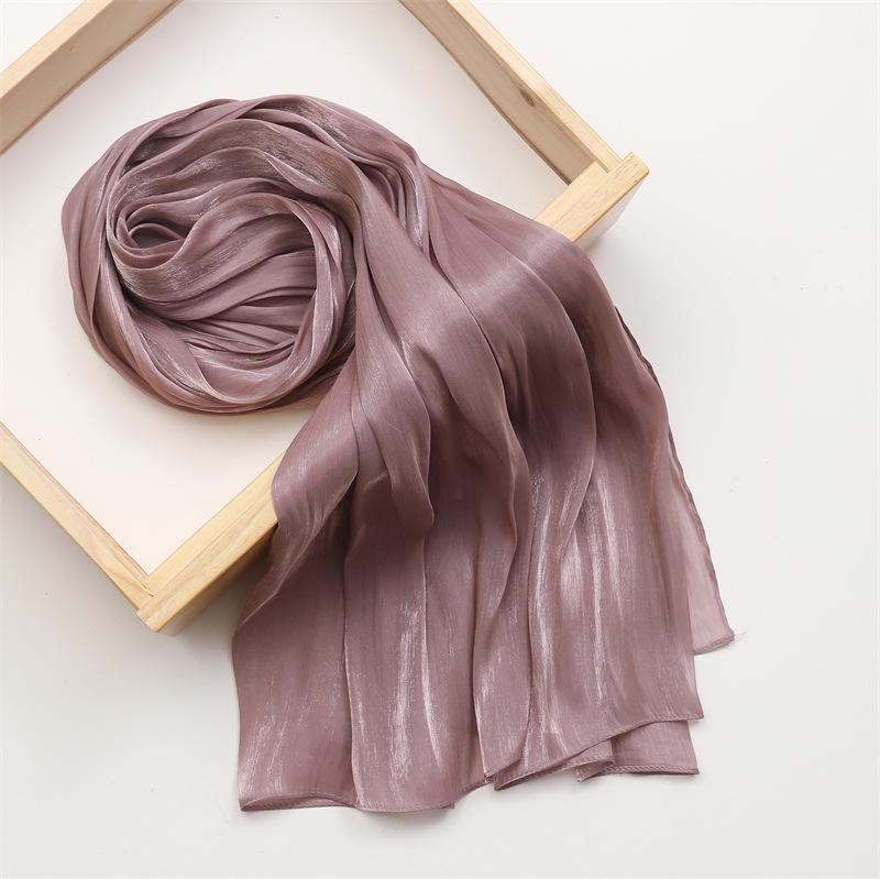 "All-Season Lightweight Cotton & Linen Scarf: Versatile Solid Color Shawl for Sun Protection & Warmth"