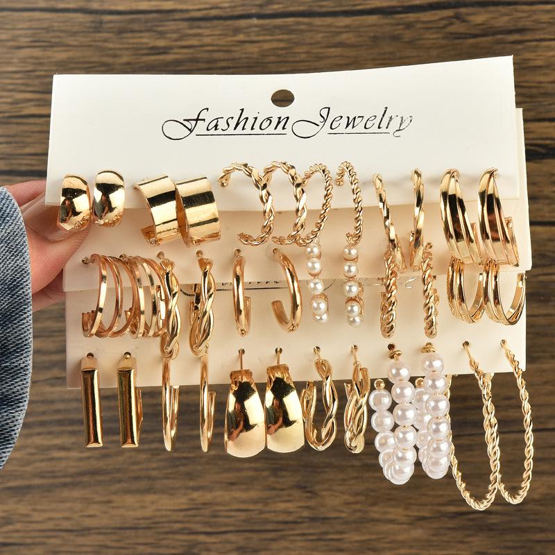 Chic Cross-Border Fashion Earrings for Women: Elegant and Versatile Ear Drops with a Bold, High-End Look