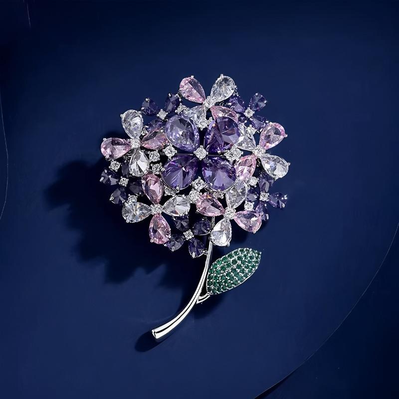 Ball Flower Brooch - Elegant and Refined Crystal Brooch for Women, Luxurious and Exquisite Pin.