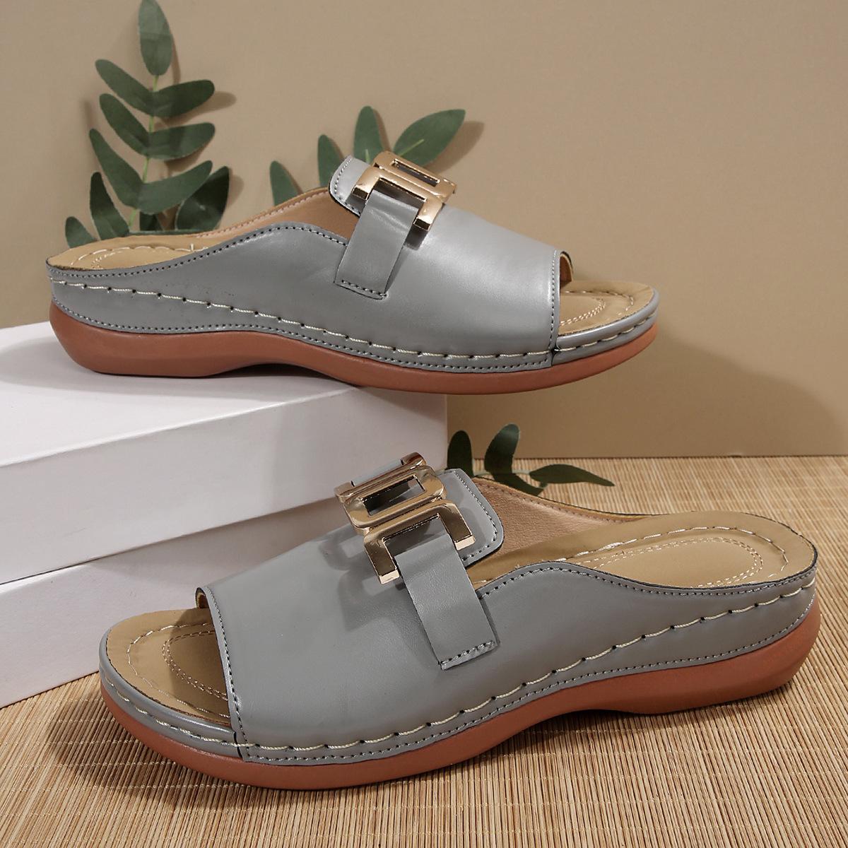 

Летние женские шлепанцы на толстой подошве, шлепанцы с открытым носком на толстой подошве в наличии 45 серый