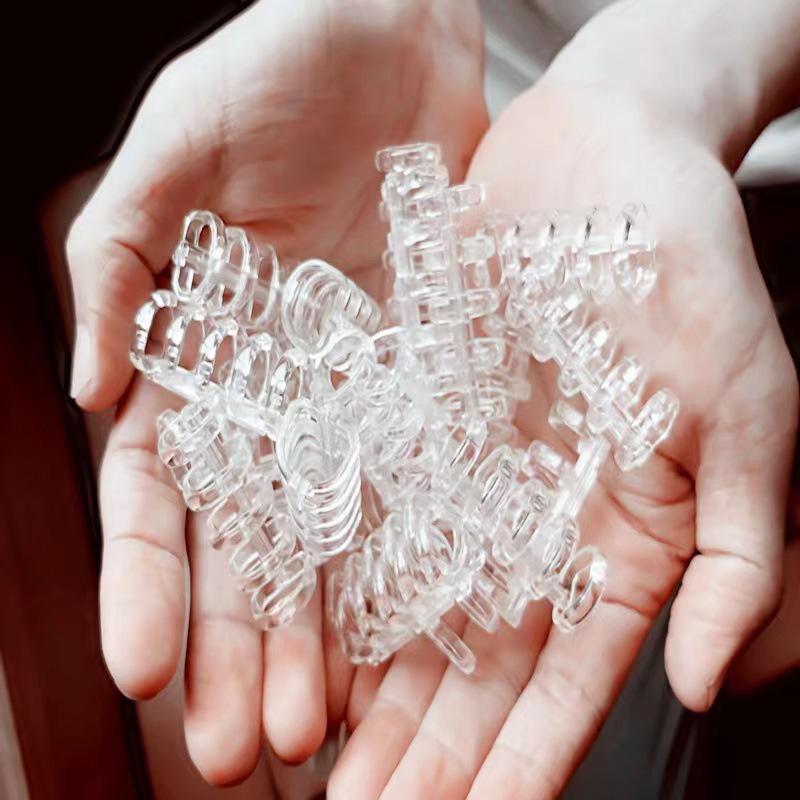 Fünf-Loch Abnehmbarer Plastik-Schnappringordner Buchhülle