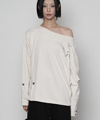 ETRE AU SOMMET One-Shoulder Pocket Button Slit Overfit Long Sleeve (Cream)