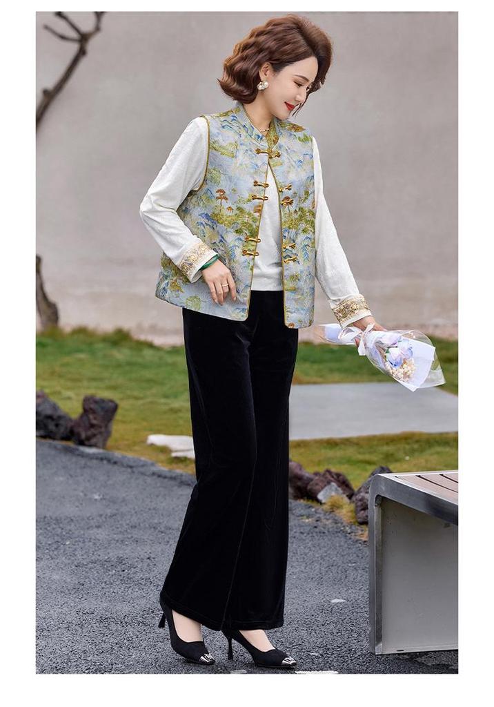 2026 New Chinese Style Spring Suit: Three-Piece Set for Middle-Aged and Elderly Women